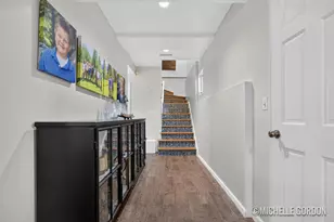 2465 Cascade Springs Dr SE, Grand Rapids, MI 49546 - Photo 18