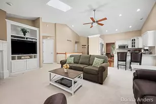2015 Bryceway Ct NE, Grand Rapids, MI 49505 - Photo 6
