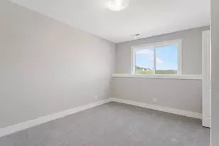 11685 Cherrybud Dr, Holland, MI 49424 - Photo 36