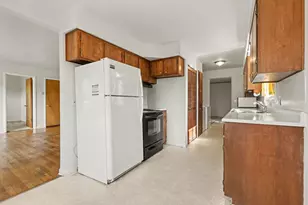 1301 Duncan Ave, Ypsilanti, MI 48198 - Photo 12
