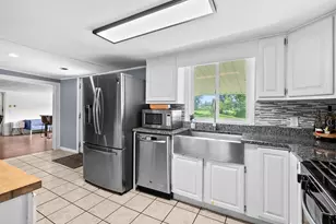 48930 68th St, Hartford, MI 49057 - Photo 8