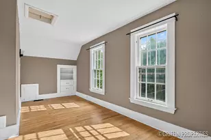360 Carlton Ave SE, Grand Rapids, MI 49506 - Photo 24