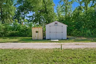 256 Hatfield Rd, Niles, MI 49120 - Photo 24