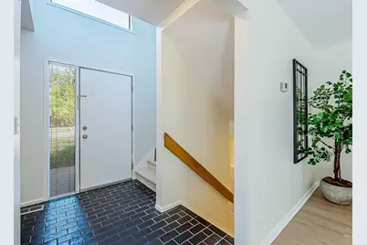 1 Westbury Court, Ann Arbor, MI 48105 - Photo 4