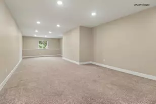 2047 N Lakeshore Dr, Ludington, MI 49431 - Photo 26