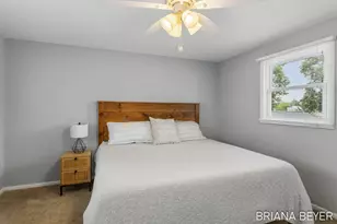 32 W McKinley Ave, Zeeland, MI 49464 - Photo 20