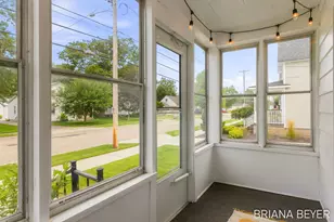 32 W McKinley Ave, Zeeland, MI 49464 - Photo 42