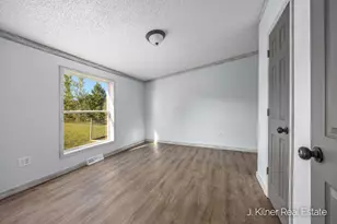 11250 20 Mile Rd NE, Cedar Springs, MI 49319 - Photo 14