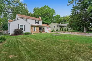 1265 Newport Rd, Ann Arbor, MI 48103 - Photo 2