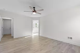 2156 Heatherwood Dr, Adrian, MI 49221 - Photo 18