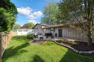 105 Sunset Dr, Blissfield, MI 49228 - Photo 42