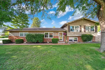 105 Sunset Drive, Blissfield, MI 49228 - Photo 1
