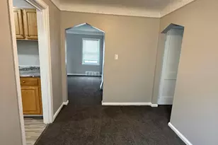 19758 Greenview Ave, Detroit, MI 48219 - Photo 4