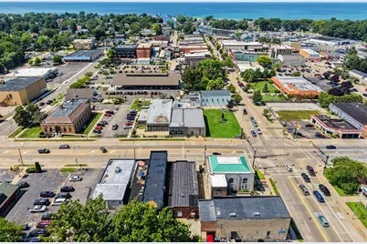 311 Broadway Street, South Haven, MI 49090 - Photo 10