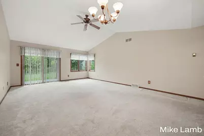 524 Laurie Drive NW, Sparta, MI 49345 - Photo 10