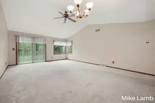 524 Laurie Dr NW, Sparta, MI 49345 - Photo 10