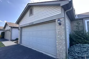 22508 Silver Creek Dr, Woodhaven, MI 48183 - Photo 22