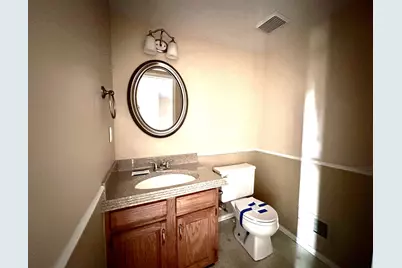 22508 Silver Creek Drive, Woodhaven, MI 48183 - Photo 8