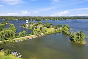 1019 Peninsula Dr, Lake Isabella, MI 48893 - Photo 4