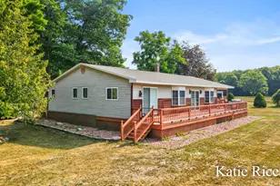 2030 N Scenic Dr, Muskegon, MI 49445 - Photo 40