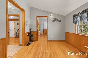 2030 N Scenic Dr, Muskegon, MI 49445 - Photo 30