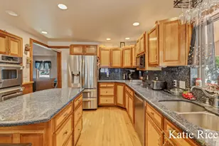 2030 N Scenic Dr, Muskegon, MI 49445 - Photo 10