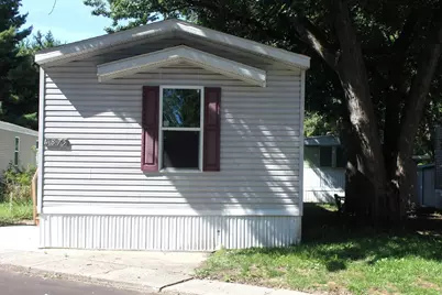 4875 Pamela Avenue SE, Kentwood, MI 49548 - Photo 2