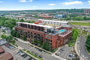 600 Broadway Ave NW, Grand Rapids, MI 49504 - Photo 22