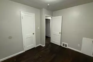 7701 Vaughan St, Detroit, MI 48228 - Photo 10