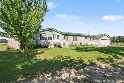 3349 N Pine Grove Road, Edmore, MI 48829 - Photo 2