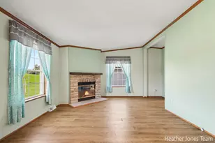 3349 N Pine Grove Rd, Edmore, MI 48829 - Photo 4