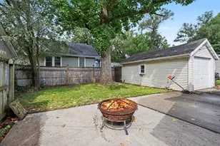 114 Foster Ave, Battle Creek, MI 49015 - Photo 14