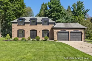 578 Arrowhead Ave SE, Grand Rapids, MI 49546 - Photo 1