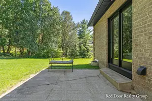 578 Arrowhead Ave SE, Grand Rapids, MI 49546 - Photo 56