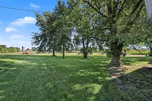 4594 SW 14th St, Dorr, MI 49323 - Photo 24