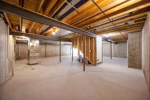 20209 Sunset St, Livonia, MI 48152 - Photo 40