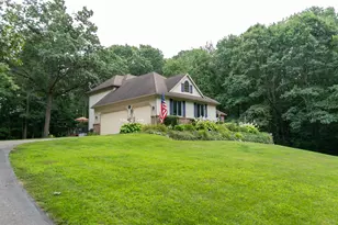 2589 Fisk Rd, Howell, MI 48843 - Photo 2