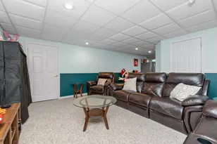 3891 Fairfax Dr, Troy, MI 48083 - Photo 58
