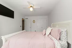 3891 Fairfax Dr, Troy, MI 48083 - Photo 42