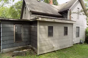 166 N West St, Coloma, MI 49038 - Photo 6