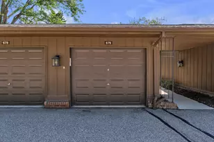 676 Greenhills Dr, Ann Arbor, MI 48105 - Photo 50