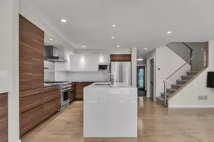 676 Greenhills Dr, Ann Arbor, MI 48105 - Photo 22