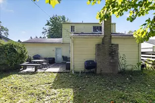 8899 Nottingham Dr, Ypsilanti, MI 48198 - Photo 38