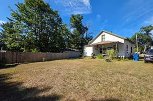 530 Cherry St, Baldwin, MI 49304 - Photo 2