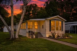 115 Lucky Dr, Coldwater, MI 49036 - Photo 2