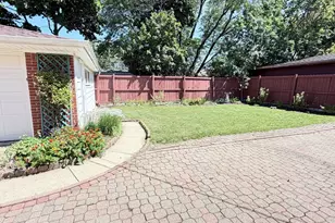 1609 Marian Ave, Ann Arbor, MI 48103 - Photo 36