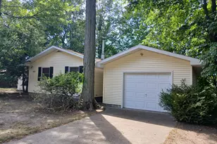 4771 N Ariel Ave, Ludington, MI 49431 - Photo 2