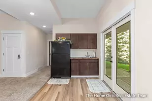 10333 Meadowgate Dr NE, Sparta, MI 49345 - Photo 20