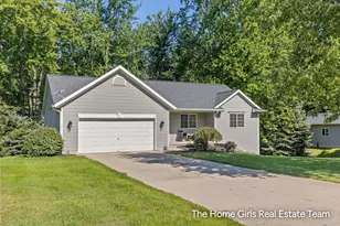 10333 Meadowgate Dr NE, Sparta, MI 49345 - Photo 24