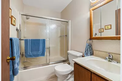 27366 Spaulding Road #6, New Hudson, MI 48165 - Photo 14